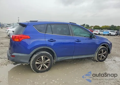 2015 Toyota Rav4 Le z USA, uszkodzony, nr VIN 2T3ZFREV6FW229611